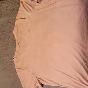 Under Armor dri fit heat gear shirt